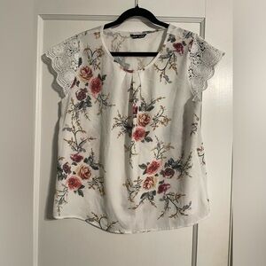 SHEIN Floral Lace Sleeve Top - White and Pink